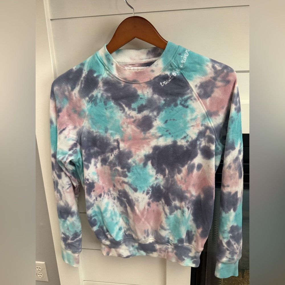 Spiritual Gangster Tie-Dye Crewneck women’s  Sweatshirt in Teal, Pink & white XS